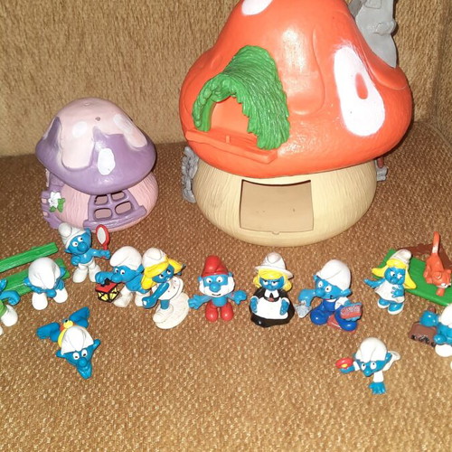 Smurfs Village vintage collectible figures used
