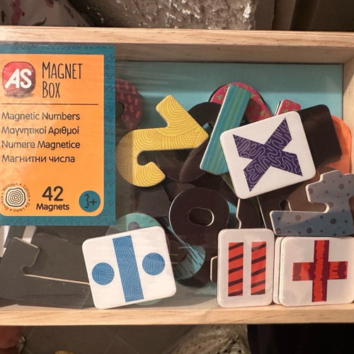Magnetic numbers and symbols for board or fridge new, sealed box