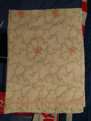 Baby crib sheet like new