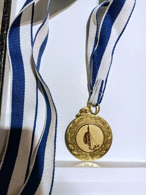 Sailing commemorative medal used with white-blue neck ribbon