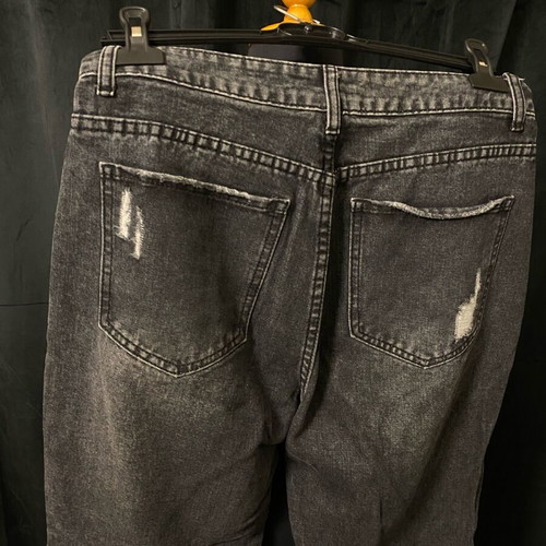 Women's black jean pants like new, size L