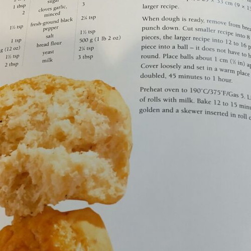 The Bread Machine Book like new, Greek language cookbook