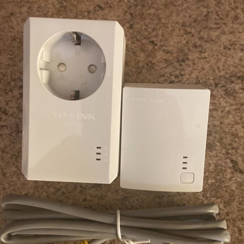 TP-Link Powerline Network Adapter AV500/AV600 with Passthrough