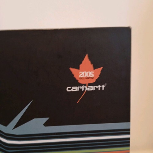 Carchartt folder used, dimensions 22x27x5.5 cm