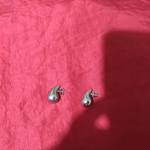 Drops Small earrings made of steel like new, silver color