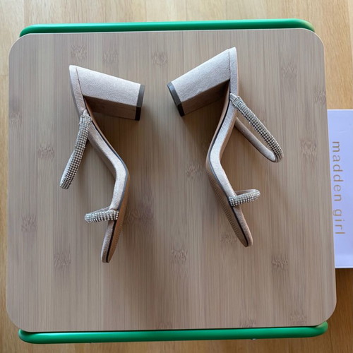 Madden Girl Tilly-R Nude Sandals like new with strass, size 36