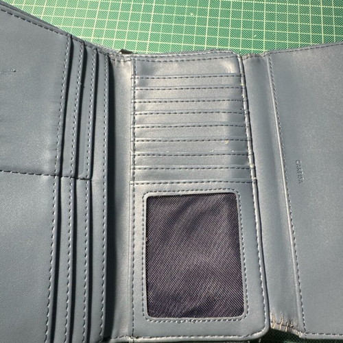 Wallet used in very good condition