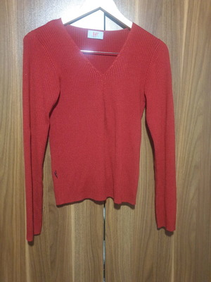 If Ganas knitted sweater red new, unworn