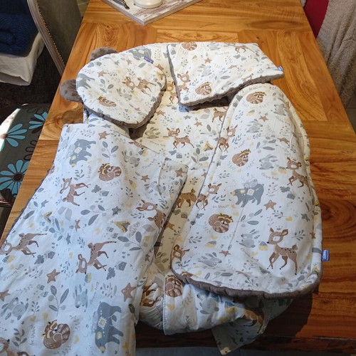 Baby nest set of 5 pieces used with mattress and pillows
