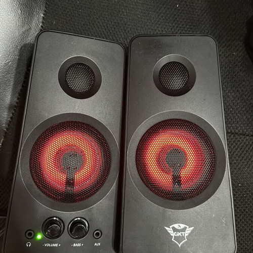 Trust GXT 608 computer speakers 2.0 used, 18W, black
