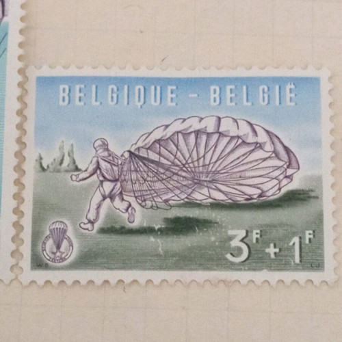 Belgian stamps 1960 parachute jumping theme like new