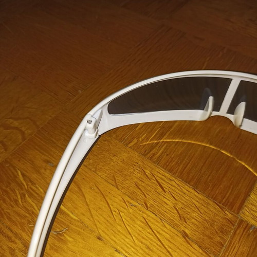 Cyclops glasses visor type with single lens used, white