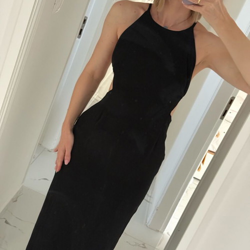 Maxi dress Nash black like new with open back