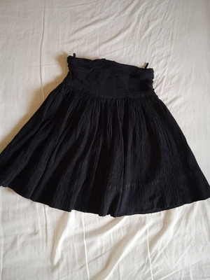 Black Mini Skirt A-line used, size XS, crinkle fabric