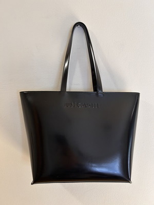 Just Cavalli μεγάλη γυαλιστερή τσάντα shopper σε μαύρο