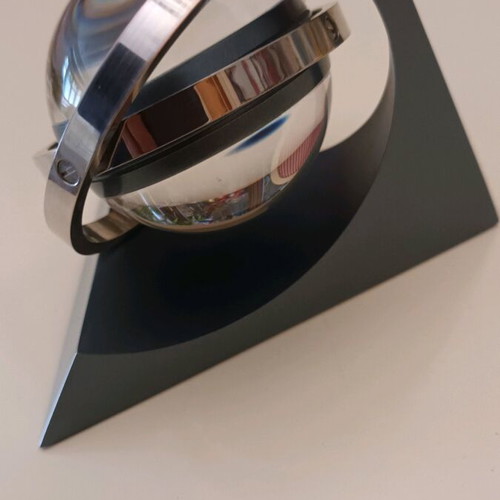 Decorative desk clock globe like new