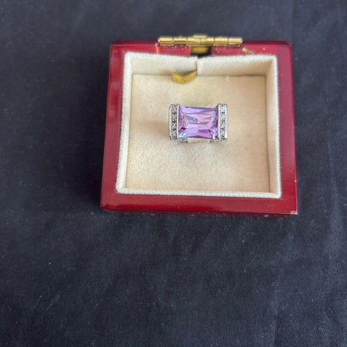 Silver 925 ring with purple stone used