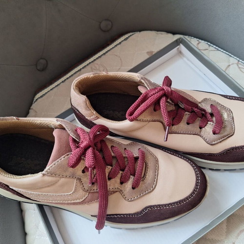 Imac women's anatomical sneakers size 39 like new
