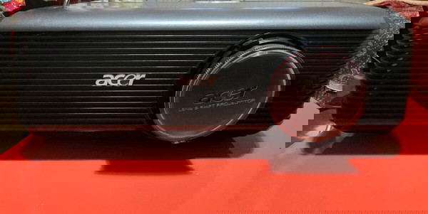 Projector Acer P5271(διαβάστε την περιγραφή)