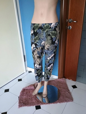 Shein women's colorful pants size M like new