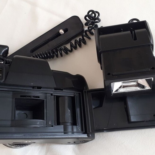 Sony camera new with case