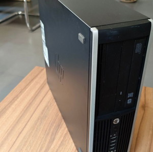 HP Compaq 8200 Elite SFF i5-2400 cpu / 6GB RAM/ 120GB SSD