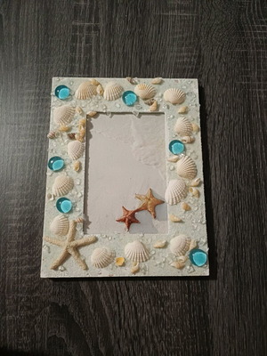 Summer photo frame like new with shells and starfish
