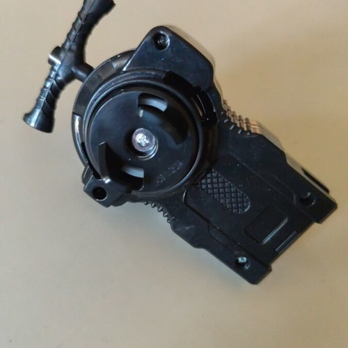 Beyblade metal launcher left and right new