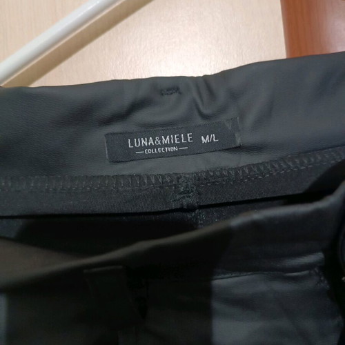 Leatherette pants