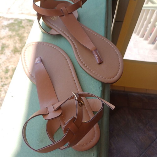 Women's sandals new, size 36, brown