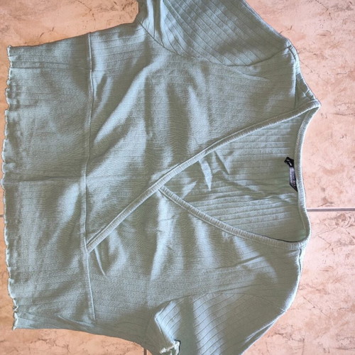 Crop top used Shein size M green