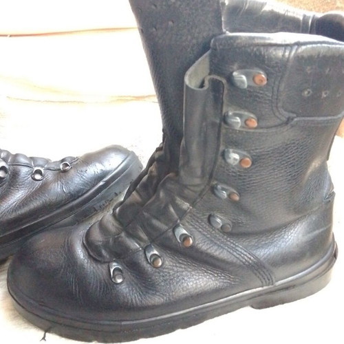 Leather boots used, size 41, black