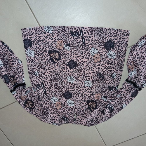 Evita blouse for girls like new, pink and black with flowers