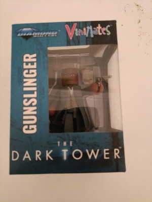 Diamond Select Toys Vinimates φιγούρα Gunslinger από το The Dark Tower