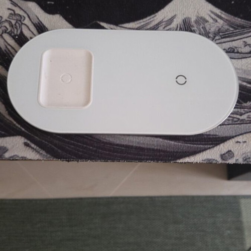 Baseus Dual Wireless Charger like new, 15W fast charging