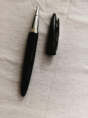 Jean Louis Scherrer Inclination ballpoint pen like new