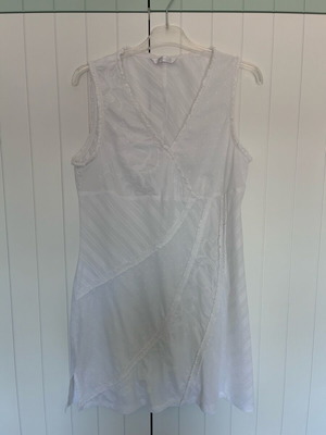 White tunic shirt like new, size S