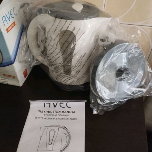 Kettle new unused in its box
