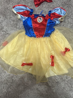 Snow White Disney costume used size 7-8 with bow headband
