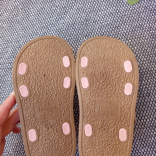 Pink children's sandals with bows and summer gifts, size 24