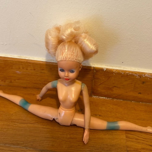 Bibi Bo first period used doll with original second period dress