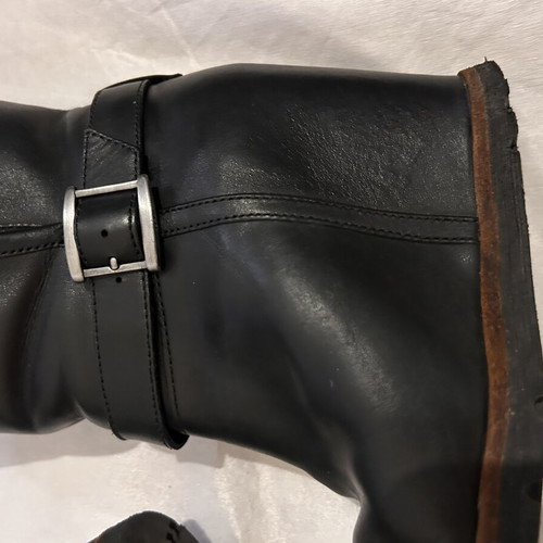 Ugg Australia leather ankle boots size 35 like new, warm lining