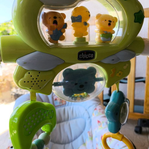 Chicco baby rocker used with toy bar