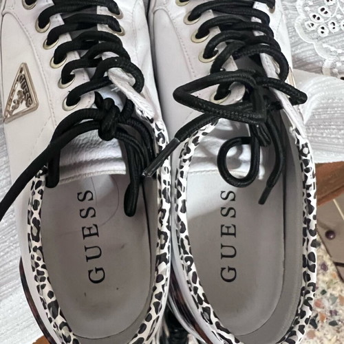 Guess sneakers like new, double sole with leopard detail, genuine leather