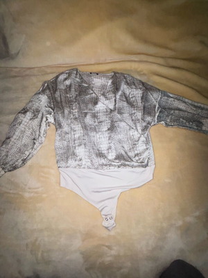 Bodysuit σαν καινούργιο, μέγεθος large, μαύρο και άσπρο