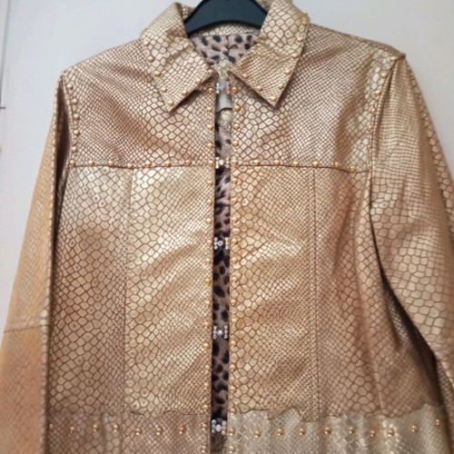 Gizia gold leather jacket new made of very soft leather