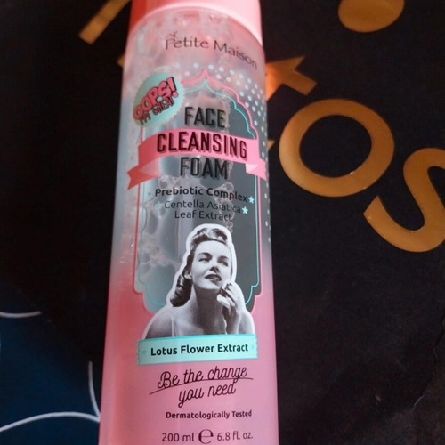 Petite Maison Face Cleansing Foam 200ml new with prebiotics and centella