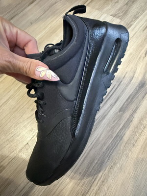 Nike Air Max Thea γυναικεία αθλητικά παπούτσια μέγεθος 38,5 σαν καινούργια μαύρα