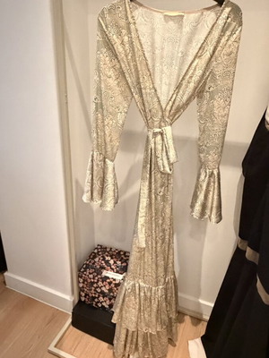 Jacqlyn Luxury Resort Wear dress new, size S/M, multicolor