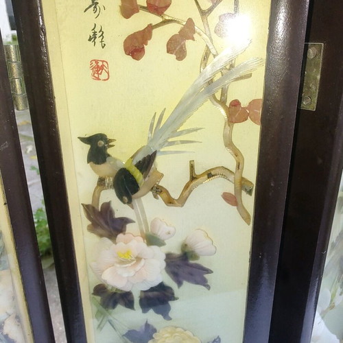 Office screen like new with handmade Chinese decorations